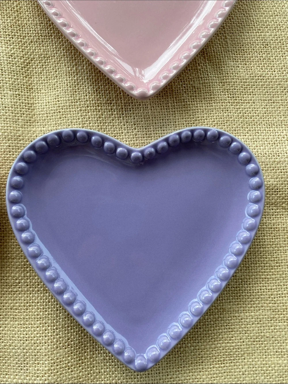 Williams Sonoma Beaded Heart Appetizer Dessert Plates - Set of 4